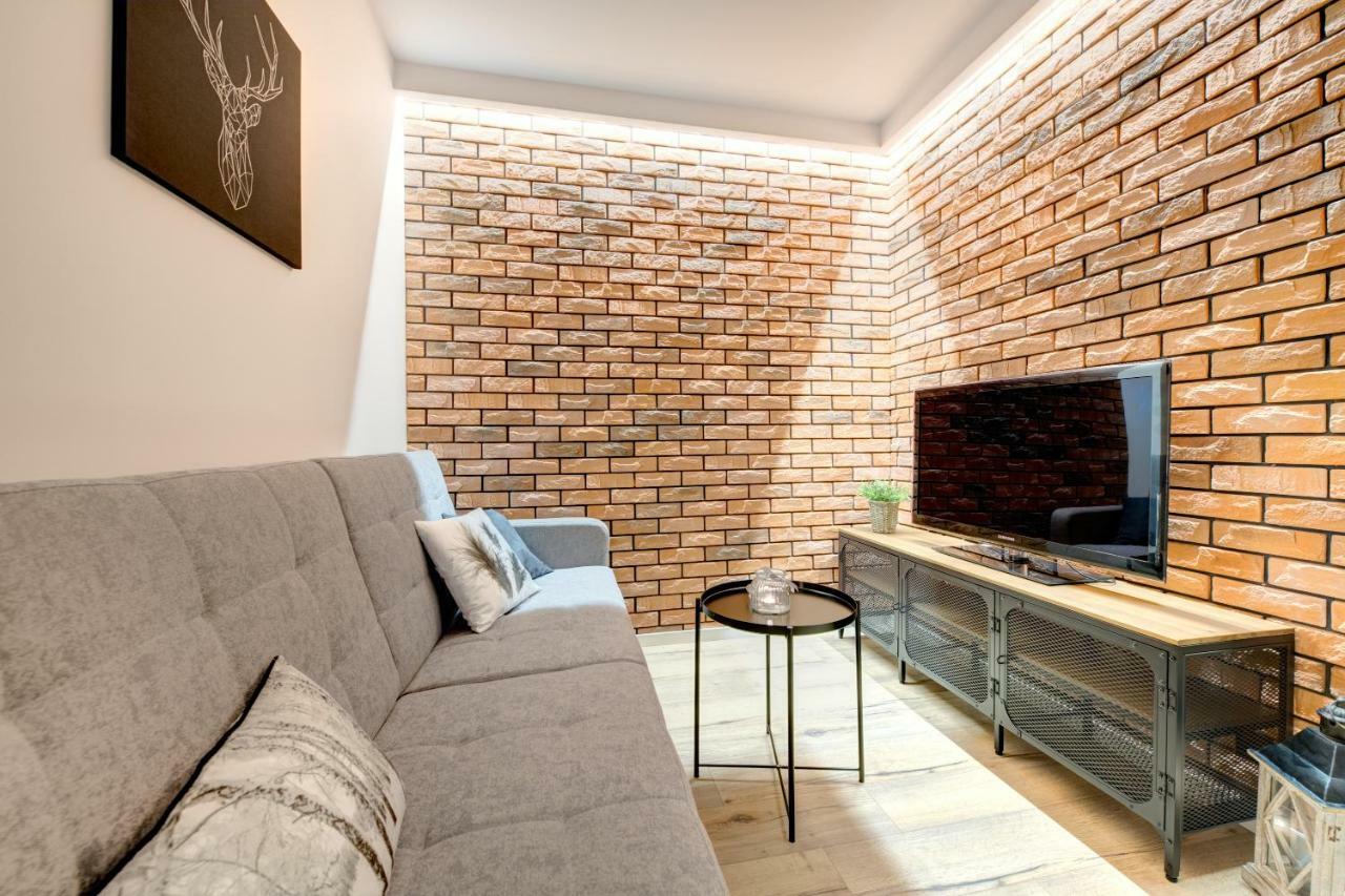 Prime Apartments - Loft กดัญสก์ ภายนอก รูปภาพ